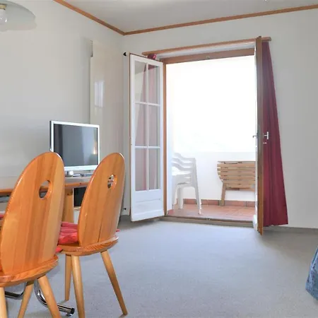 Bisang R Apartamento