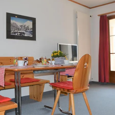 Bisang R Apartamento