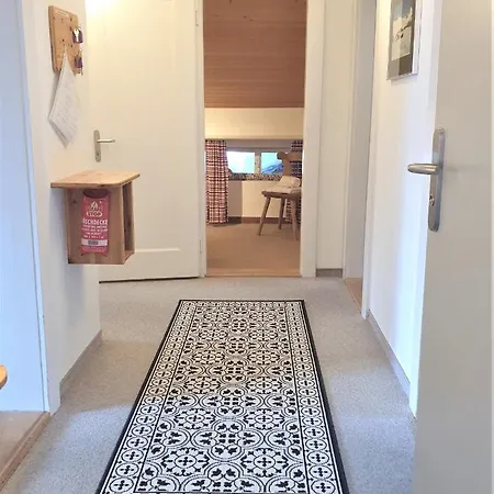 Bisang R Apartament *